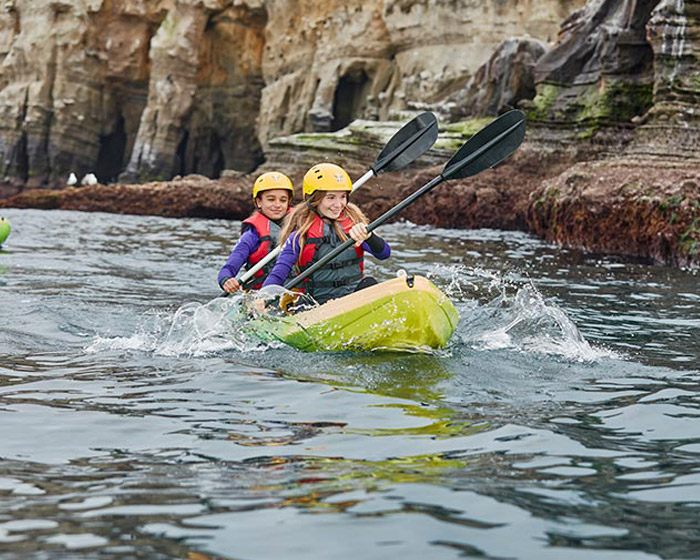 Kayaking teamwork